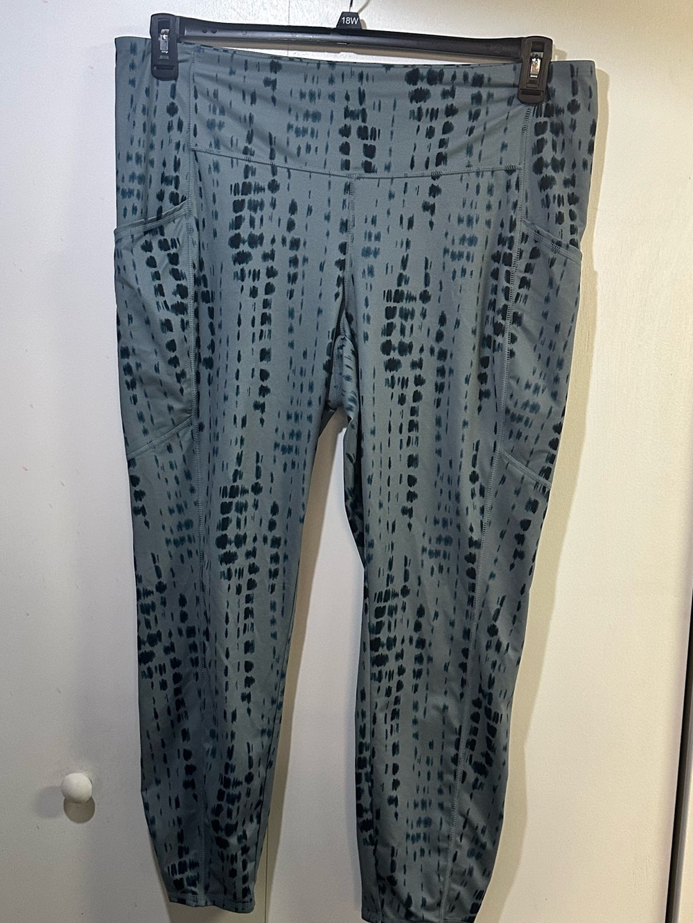 J. Jill Fit Tie Dye Leggings with pockets